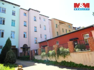 Pronájem bytu 2+kk, Hradec Králové, Tylovo nábřeží, 68 m2