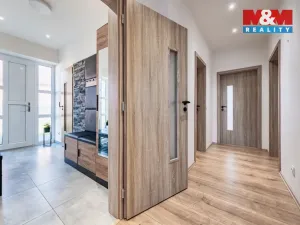 Prodej rodinného domu, Struhařov, V Domcích, 254 m2