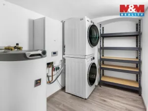 Pronájem bytu 3+kk, Bělá pod Bezdězem, Masarykovo náměstí, 100 m2