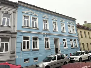 Prodej bytu 2+1, České Budějovice, Komenského, 65 m2