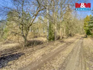 Prodej zahrady, Kunějovice, 1697 m2