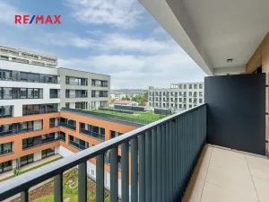 Pronájem bytu 1+kk, Praha - Hloubětín, Poděbradská, 33 m2