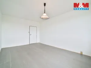 Prodej bytu 2+1, Plzeň - Doubravka, Hrádecká, 63 m2