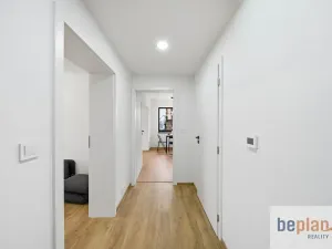 Pronájem bytu 3+kk, Zlatníky-Hodkovice, K Cihelně, 53 m2