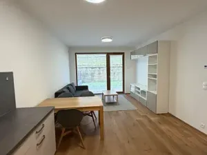 Prodej bytu 2+kk, Praha - Košíře, Naskové, 56 m2