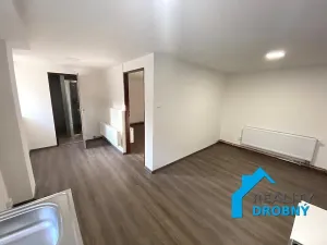 Pronájem bytu 2+kk, Kamenický Šenov, Dlouhá, 40 m2