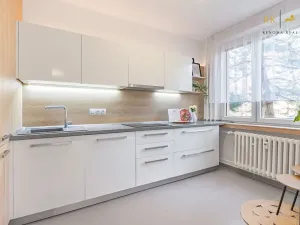 Prodej bytu 3+1, Brno, Krymská, 70 m2