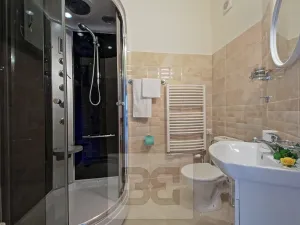 Pronájem bytu 2+kk, Praha - Nové Město, V jirchářích, 47 m2