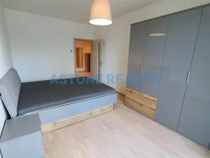 Prodej bytu 4+kk, Praha - Žižkov, Olšanská, 104 m2