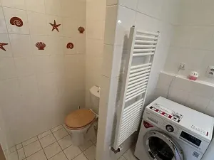 Pronájem bytu 2+kk, Praha - Řeporyje, Dělená, 56 m2