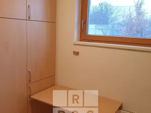 Pronájem bytu 3+kk, Praha - Liboc, Naardenská, 97 m2
