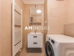 Pronájem bytu 1+kk, Praha - Hloubětín, Laponská, 34 m2