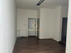 Pronájem kanceláře, Ostrava, Smetanovo náměstí, 77 m2