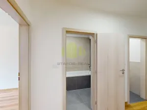 Pronájem bytu 2+kk, Olomouc, Topolová, 55 m2