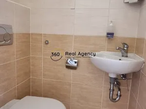 Pronájem bytu 3+kk, Praha - Štěrboholy, Laudonova, 135 m2