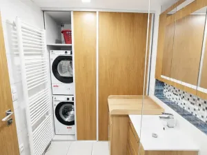 Pronájem bytu 3+kk, Praha - Karlín, Molákova, 72 m2