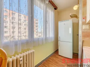 Prodej bytu 3+1, Holýšov, Pod Makovým vrchem, 66 m2