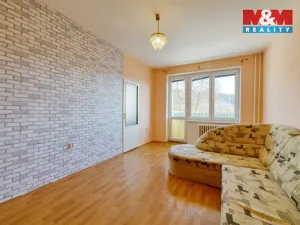 Prodej bytu 2+1, Mariánské Lázně, V Sadech, 48 m2