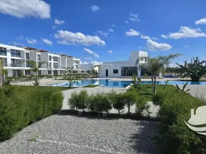 Prodej bytu 2+1, Trikomo, Kypr, 96 m2