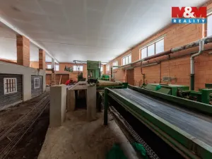 Prodej výrobních prostor, Nejdek, Závodu míru, 2388 m2