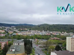 Prodej bytu 3+1, Karlovy Vary, Krušnohorská, 68 m2