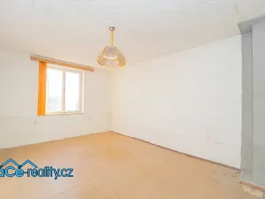 Prodej rodinného domu, Lično, 142 m2