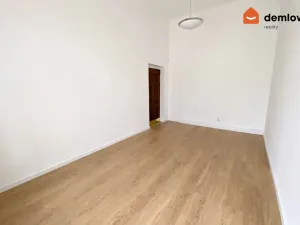 Pronájem kanceláře, Ostrava, Smetanovo náměstí, 24 m2