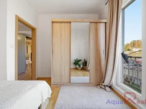 Prodej bytu 3+kk, Ostrov, Vančurova, 70 m2