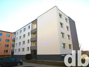 Pronájem bytu 2+1, Toužim, Na Zámecké, 67 m2