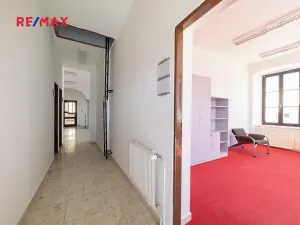 Prodej obchodního prostoru, Králíky, 5. května, 519 m2