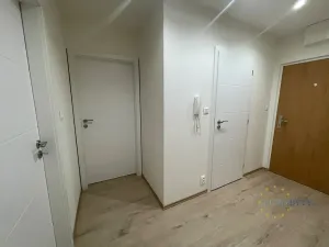 Prodej bytu 2+kk, Praha - Kobylisy, Balabánova, 47 m2