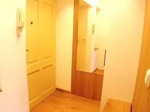 Pronájem bytu 2+kk, Dvůr Králové nad Labem, nábřeží Benešovo, 36 m2