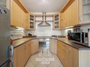 Pronájem bytu 2+kk, Jihlava, Nad Jihlávkou, 58 m2