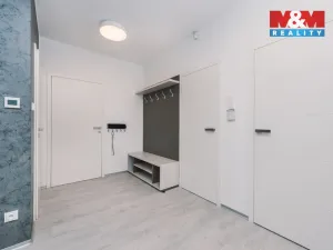 Pronájem bytu 2+kk, Pardubice - Zelené Předměstí, Na Hrádku, 68 m2