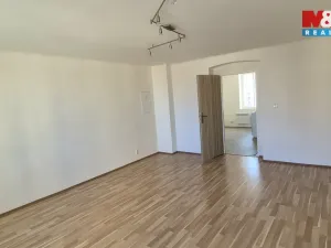 Pronájem bytu 1+1, Kladno, plk. Stříbrného, 40 m2