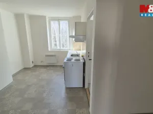 Pronájem bytu 1+1, Kladno, plk. Stříbrného, 40 m2