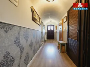 Prodej rodinného domu, Bouzov - Obectov, 200 m2