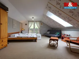 Prodej rodinného domu, Bouzov - Obectov, 200 m2