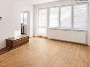 Prodej bytu 3+1, Smidary, Zahradní, 83 m2