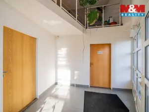 Pronájem výrobních prostor, Žďár, 1089 m2