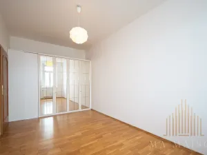 Pronájem bytu 3+kk, Praha - Vršovice, Holandská, 84 m2