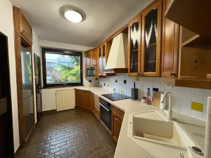 Pronájem rodinného domu, Praha - Motol, Bedrnova, 260 m2