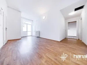 Prodej bytu 3+1, Olomouc, Komenského, 116 m2