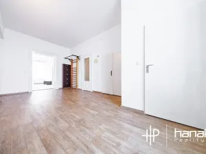 Prodej bytu 3+1, Olomouc, Komenského, 116 m2