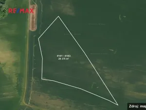 Prodej pole, Chleby, 87342 m2