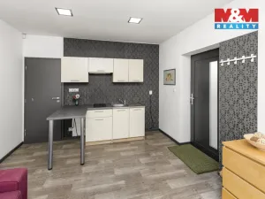 Prodej rodinného domu, Chrudim - Chrudim III, Obce Ležáků, 220 m2