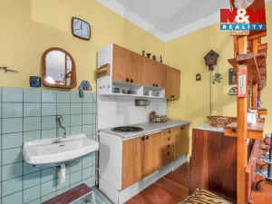 Prodej chalupy, Police nad Metují - Hlavňov, 160 m2