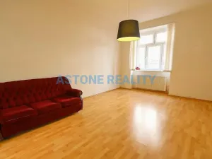 Prodej bytu 2+kk, Praha - Bubeneč, Raisova, 46 m2