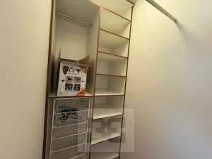 Pronájem bytu 1+kk, Praha - Kbely, Pod Nouzovem, 31 m2