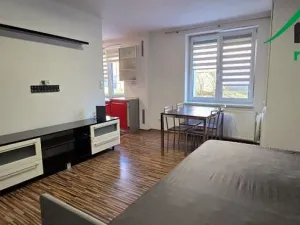 Prodej bytu 2+1, Tachov, 1. máje, 58 m2